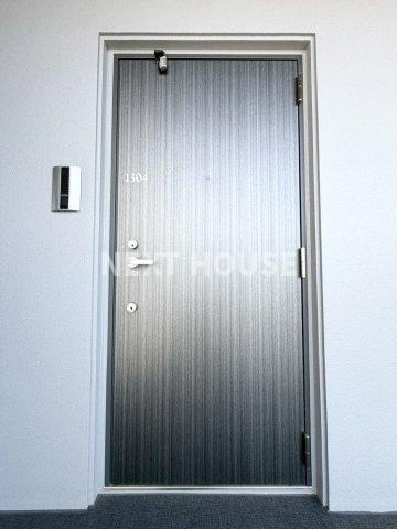 S-RESIDENCE堺altklasの玄関