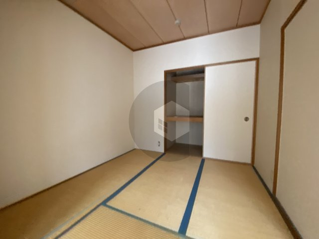 第ニ弥刀マンションの寝室