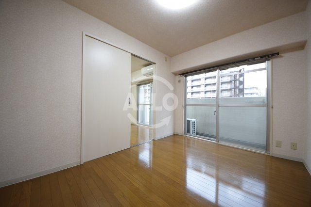 ルプリーズ天王寺　味原小学校区の洋室|ルプリーズ天王寺　洋室