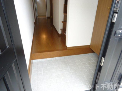 【エントランス】 | 三吉ハイツ