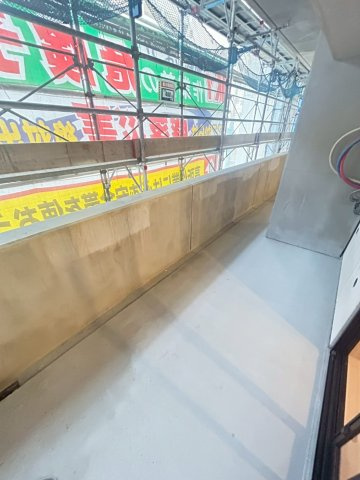 スプランディッド本町東DUEのバルコニー