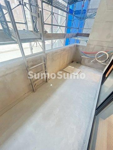 スプランディッド本町東DUEのバルコニー