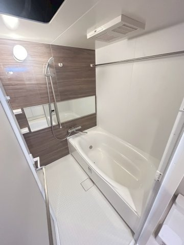 スプランディッド本町東DUEの浴室