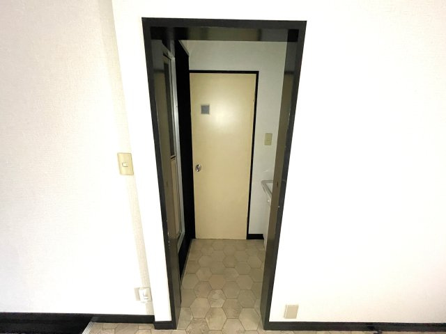 富塚ハイツの内装