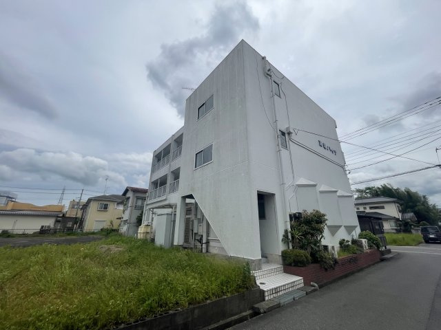 富塚ハイツの外観