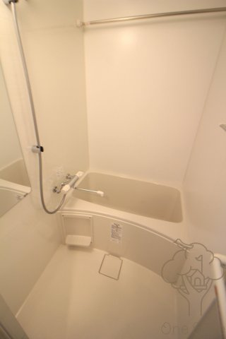 S-RESIDENCE大阪同心の浴室