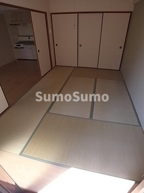 レガシー塚口の和室