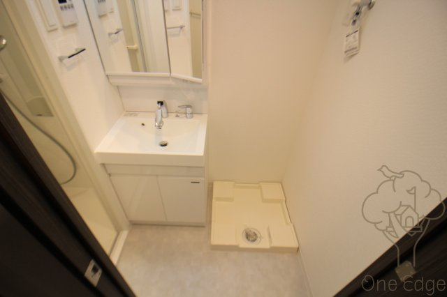 S-RESIDENCE大阪同心の洗面所