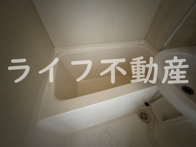 カーサデル吉松の浴室|お風呂です