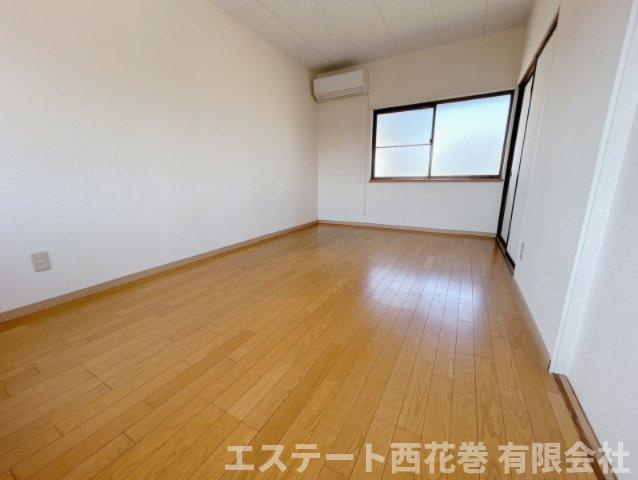 大畠貸家の居間・リビング