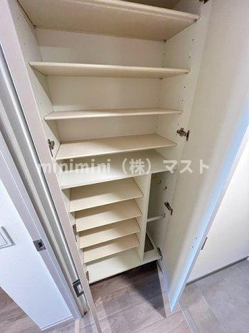 アーバネックス難波WESTの収納