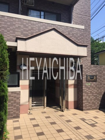 エクセリア文京池之端のエントランス