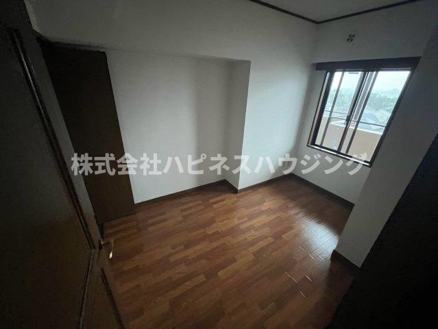 木崎台マンションの洋室