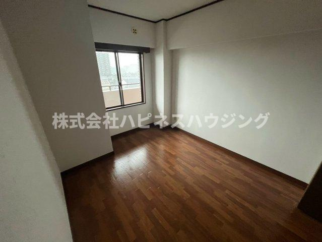 木崎台マンションの洋室