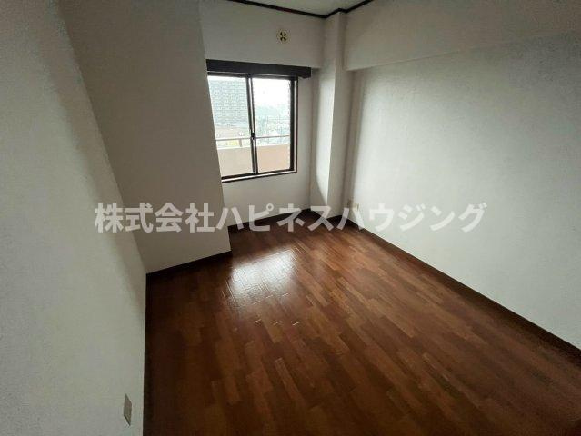 木崎台マンションの洋室