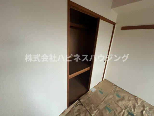 木崎台マンションの居間・リビング