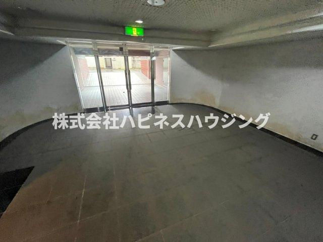 木崎台マンションのロビー