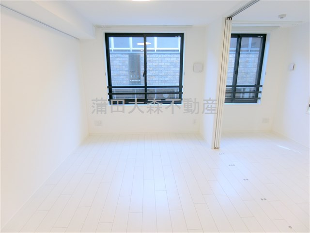 COCOCUBE大森西東邦医大通りの居間・リビング