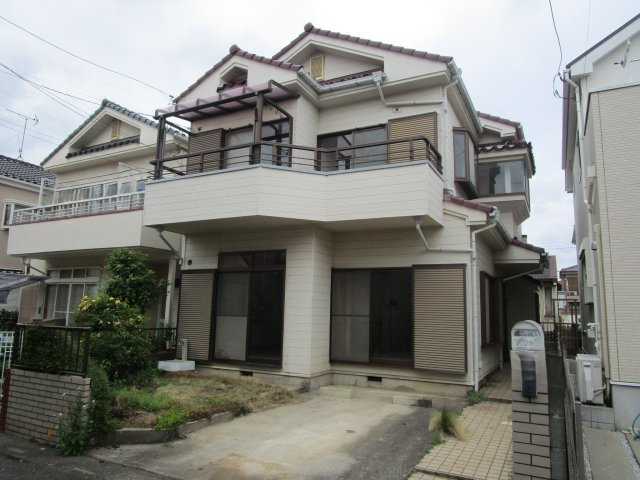 桶川市末広　中古戸建の外観