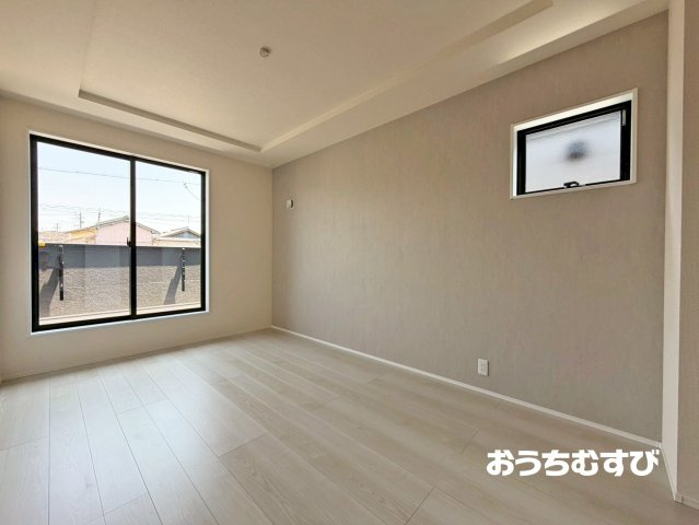 尾張旭市東大久手町(全2棟)の洋室