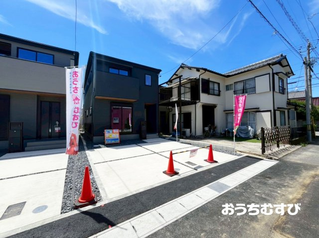 尾張旭市東大久手町(全2棟)の駐車場