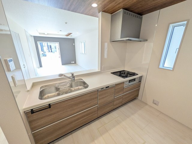 八王子市　石川町　新築一戸建てのキッチン|～使い勝手の良いシステムキッチン～