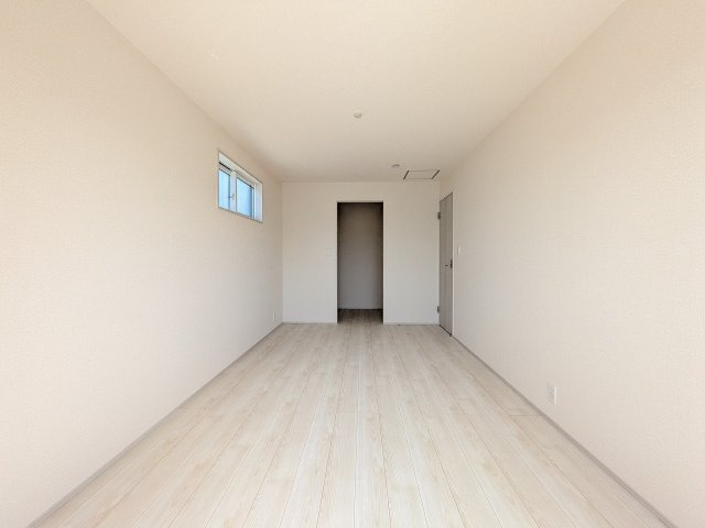 八王子市　石川町　新築一戸建ての収納|～ウォークインクローゼットでお荷物がスッキリ収まります～