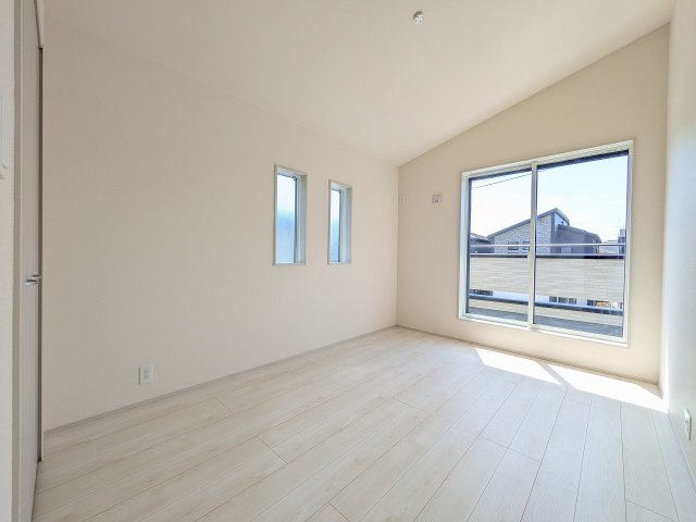 八王子市　石川町　新築一戸建ての子供部屋|～2階バルコニーに面している6.0帖の洋室です～