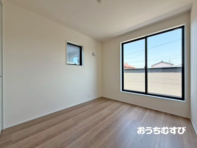 尾張旭市東大久手町(全2棟)の洋室
