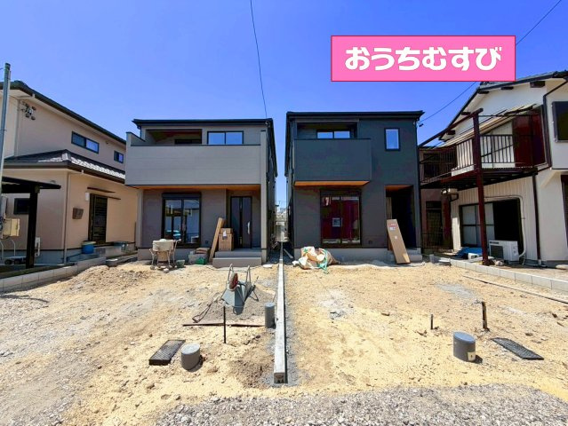 尾張旭市東大久手町(全2棟)の前面道路含む現地写真