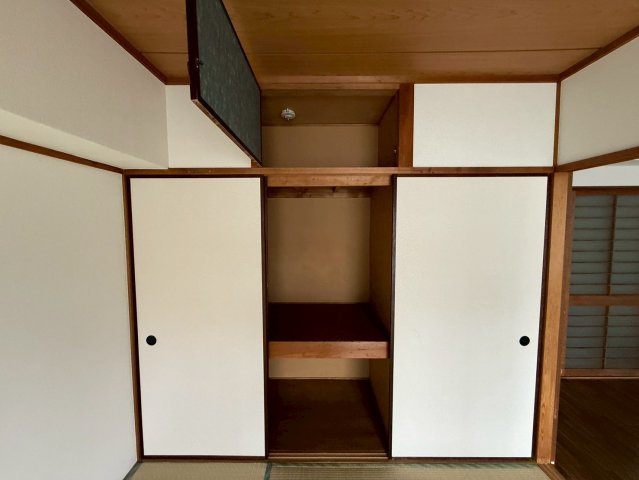 パールハイツくれない｜名古屋市の賃貸ならMy賃貸の収納|パールハイツくれない