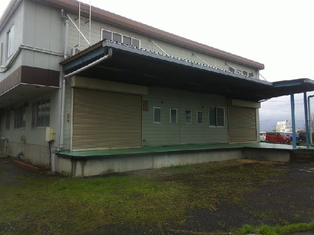 常総市豊田の倉庫の外観