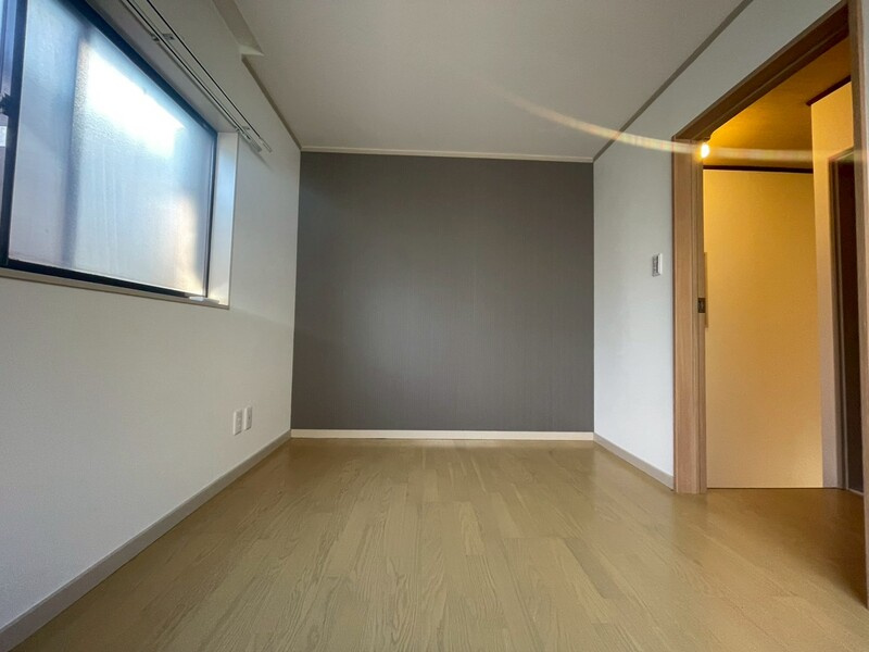 北区上十条戸建ての洋室