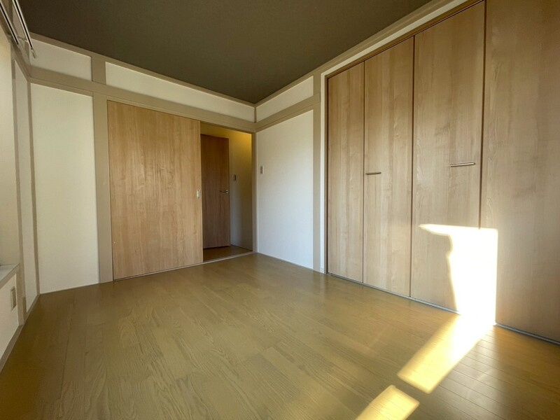 北区上十条戸建ての洋室