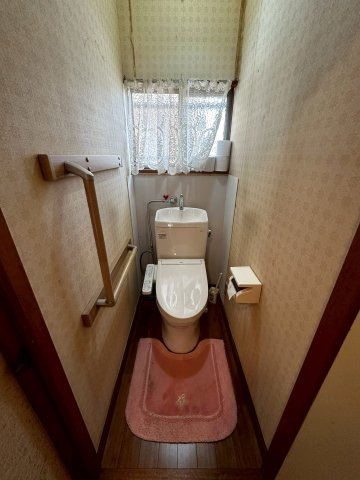 天神町３丁目中古建てのトイレ