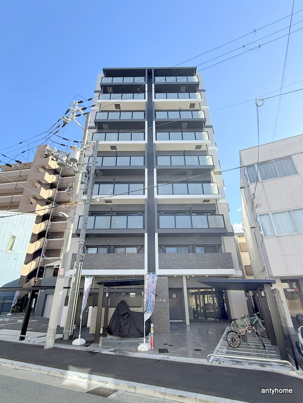 ファーストフィオーレ大阪ウエストウェルビング　仲介手数料無料の外観
