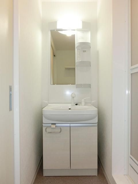 ベルウッドコート塩原の洗面所