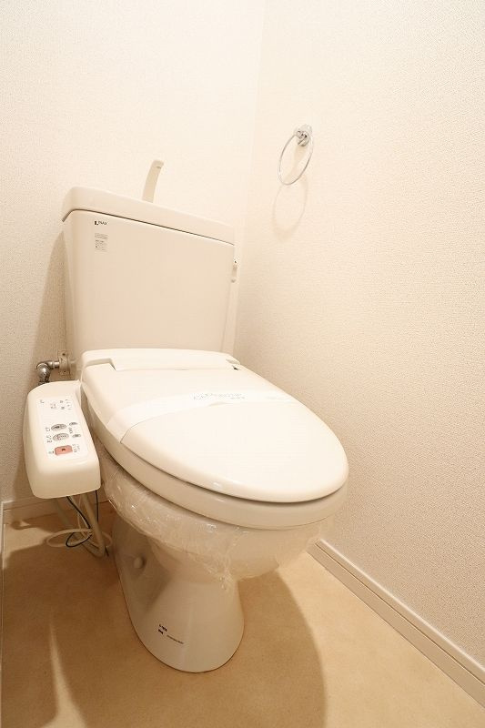 ボーマノワール愛宕 269のトイレ