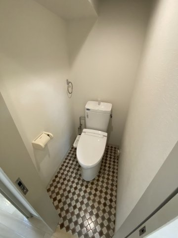 【トイレ】 | Uresidence緑地公園 | 床のクッションフロアは貼替え予定です