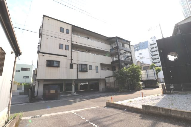 ライブコア