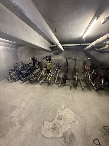 マイキャッスル水天宮前壱番館の駐輪場