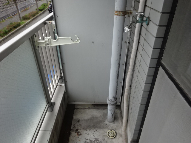 ポストセイシンのバルコニー