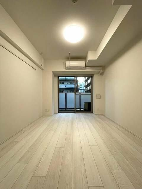ガーラ・プライム横濱関内の居間・リビング