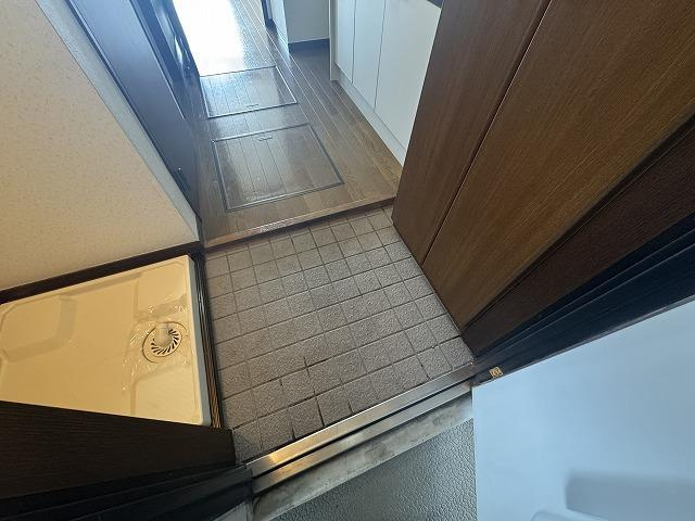 【玄関】ルーメスト原町