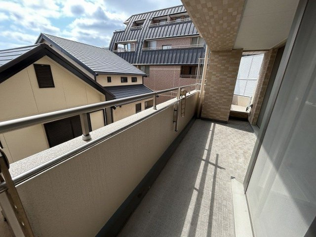 ロイヤルグラン芦屋のバルコニー