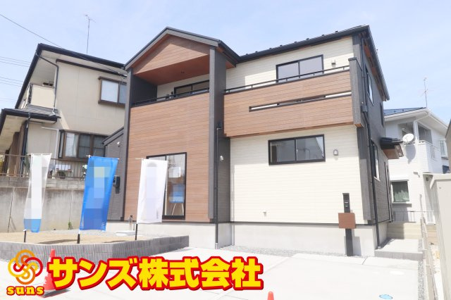 郡山市安積町南長久保１丁目2期　　　２号棟　　　安積第３小学校、安積第２中学区の外観|南東側から見た外観♪