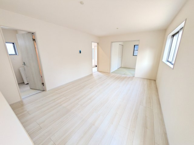 石岡市府中　第1　新築戸建て　2号棟の居間・リビング