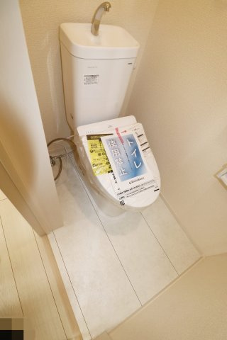 郡山市安積町南長久保１丁目2期　　　３号棟　　　安積第3小学校、安積第２中学区のトイレ
