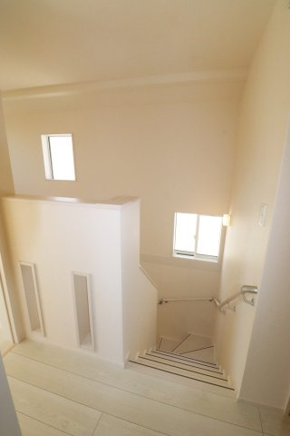 郡山市安積町南長久保１丁目2期　　　３号棟　　　安積第3小学校、安積第２中学区の内装