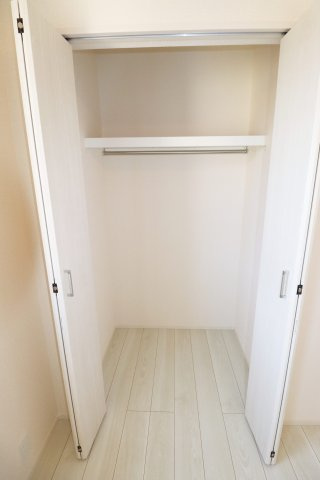 郡山市安積町南長久保１丁目2期　　　３号棟　　　安積第3小学校、安積第２中学区の収納